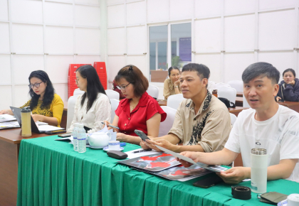 HCT – SÔI NỔI VÒNG BÁN KẾT CUỘC THI THIẾT KẾ THỜI TRANG “THỜI TRANG THIÊN NHIÊN”