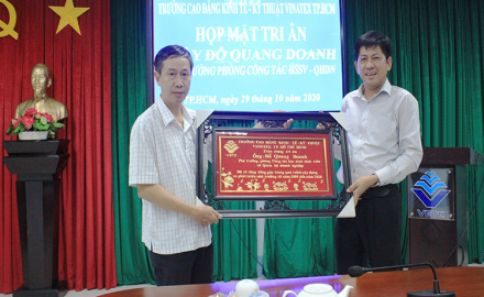 Họp mặt tri ân thầy Đỗ Quang Doanh – Phó Trưởng phòng Công tác HSSV & QHDN về nghỉ hưu
