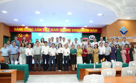HCT TỔ CHỨC HỌP MẶT GIAO LƯU VỚI LÃNH ĐẠO CÁC TRƯỜNG THCS, THPT, TRUNG TÂM GDNN-GDTX VÀ CÁC ĐƠN VỊ LIÊN KẾT ĐÀO TẠO NĂM 2026