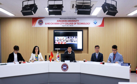 Lễ ký kết trực tuyến bản thỏa thuận hợp tác (MOU) với trường đại học JUNGWON, Hàn Quốc