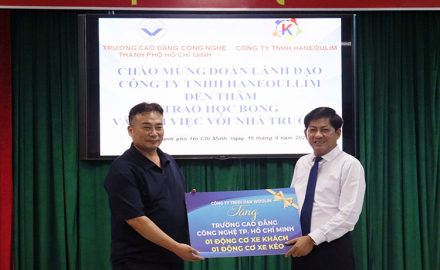 TRƯỜNG CAO ĐẲNG CÔNG NGHỆ TP.HCM TIẾP ĐOÀN LÃNH ĐẠO CÔNG TY HANEOULLIM HÀN QUỐC ĐẾN THĂM TRAO HỌC BỔNG VÀ THIẾT BỊ HỌC TẬP CHO NGÀNH CÔNG NGHỆ KỸ THUẬT Ô TÔ