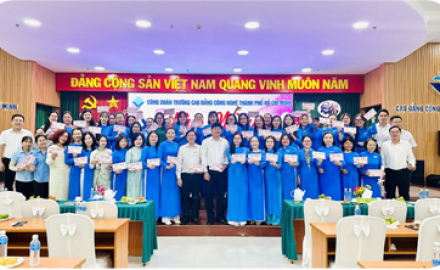 PHÒNG TỔ CHỨC - HÀNH CHÍNH